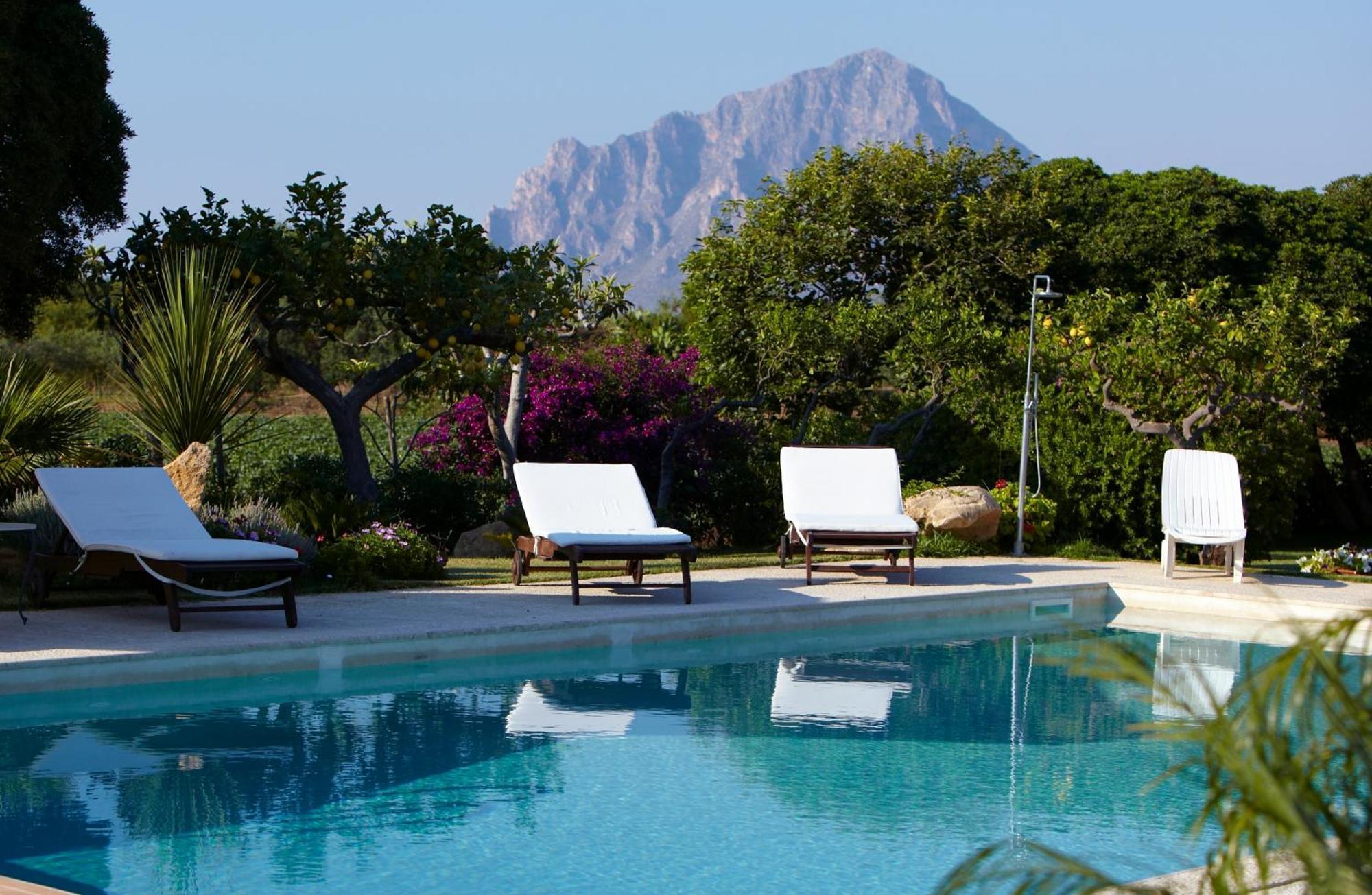 Baglio Sant'Andrea Bed and Breakfast Valderice Exteriör bild