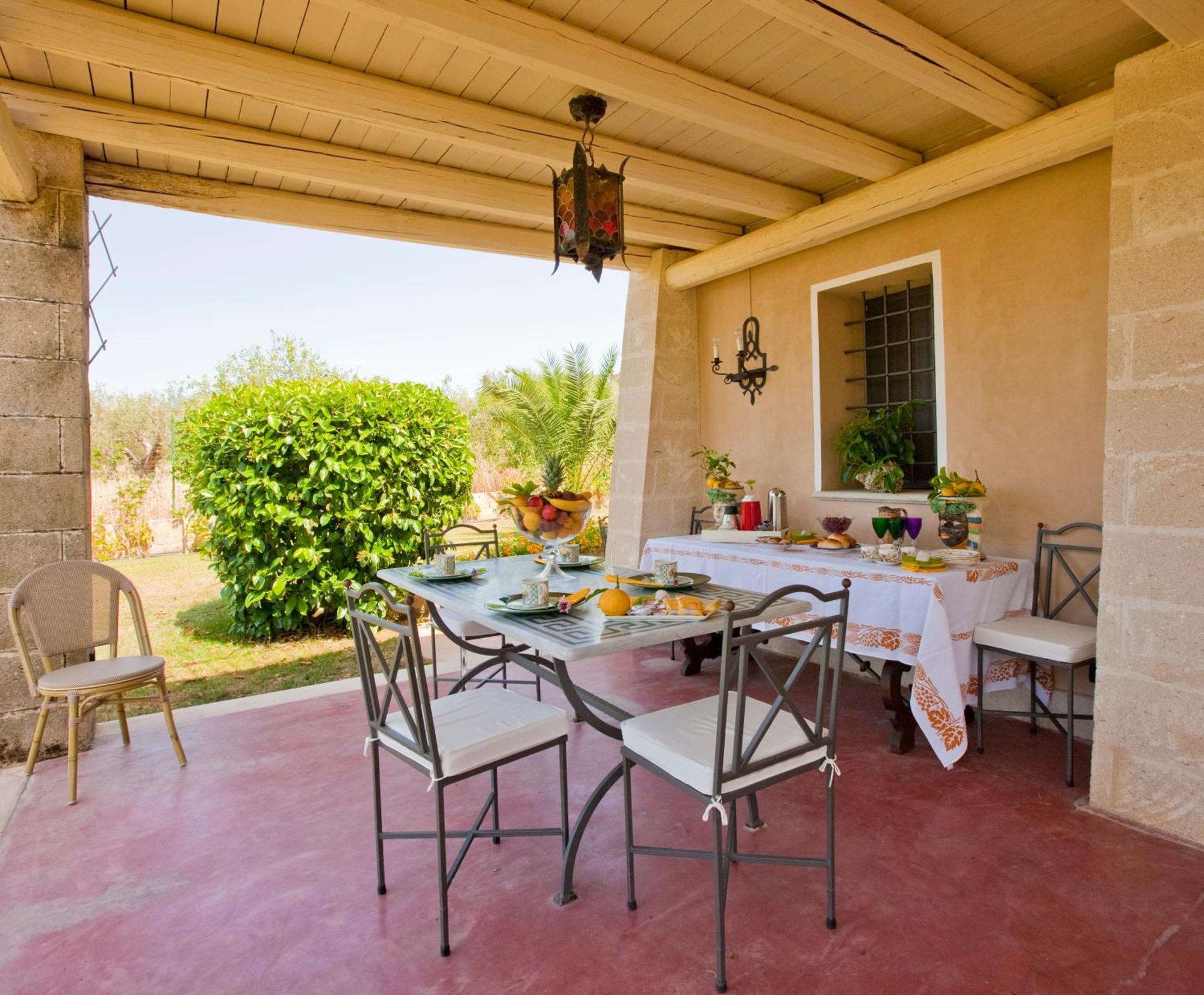 Baglio Sant'Andrea Bed and Breakfast Valderice Exteriör bild