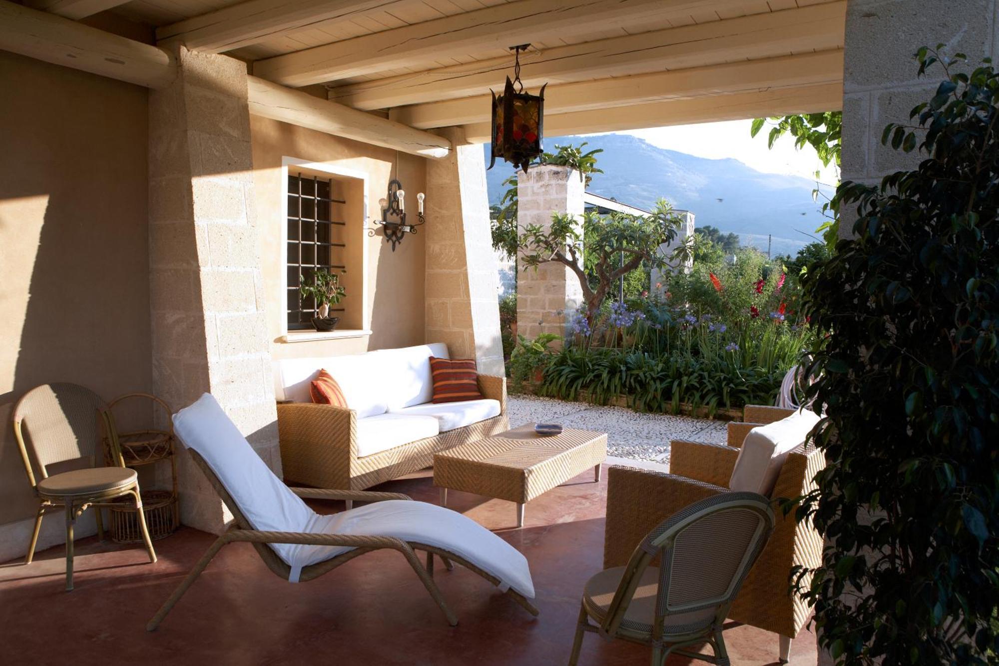 Baglio Sant'Andrea Bed and Breakfast Valderice Exteriör bild